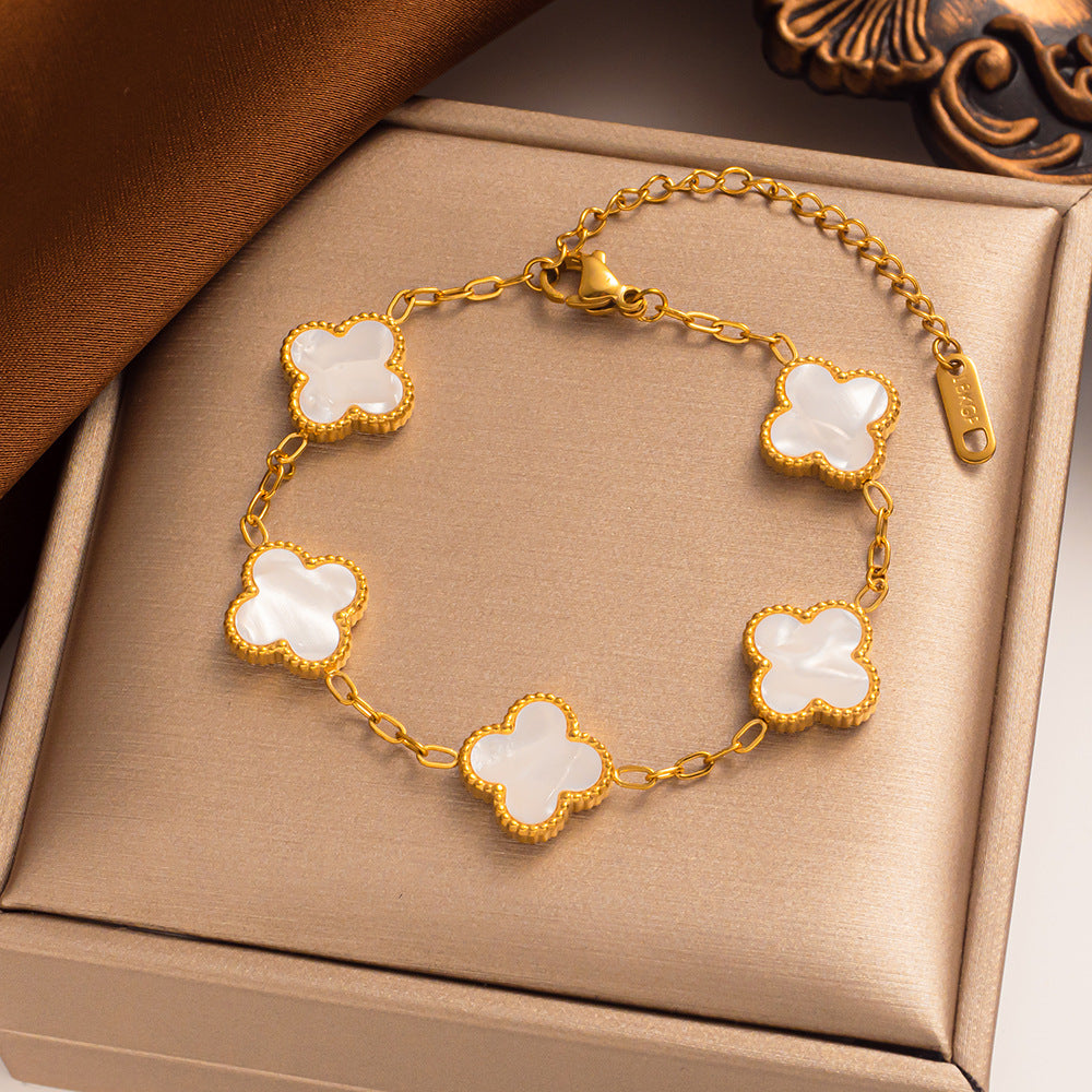 Gold plated clover bracelet - white