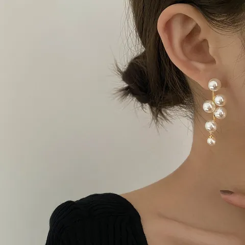 Vintage Pearl Dangle Earrings