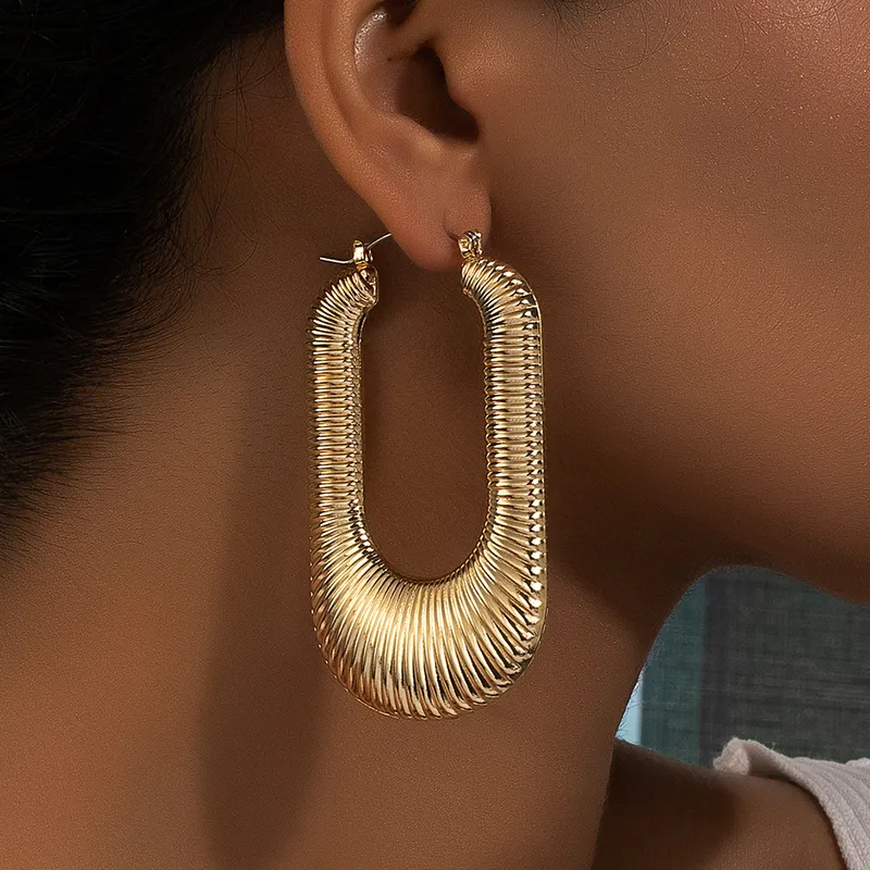 Textured U Hoop Statement Earring In Gold
