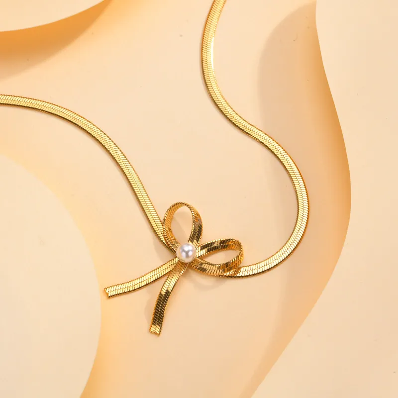 Gold Plated Flat Chain Bow Knot Choker Necklace