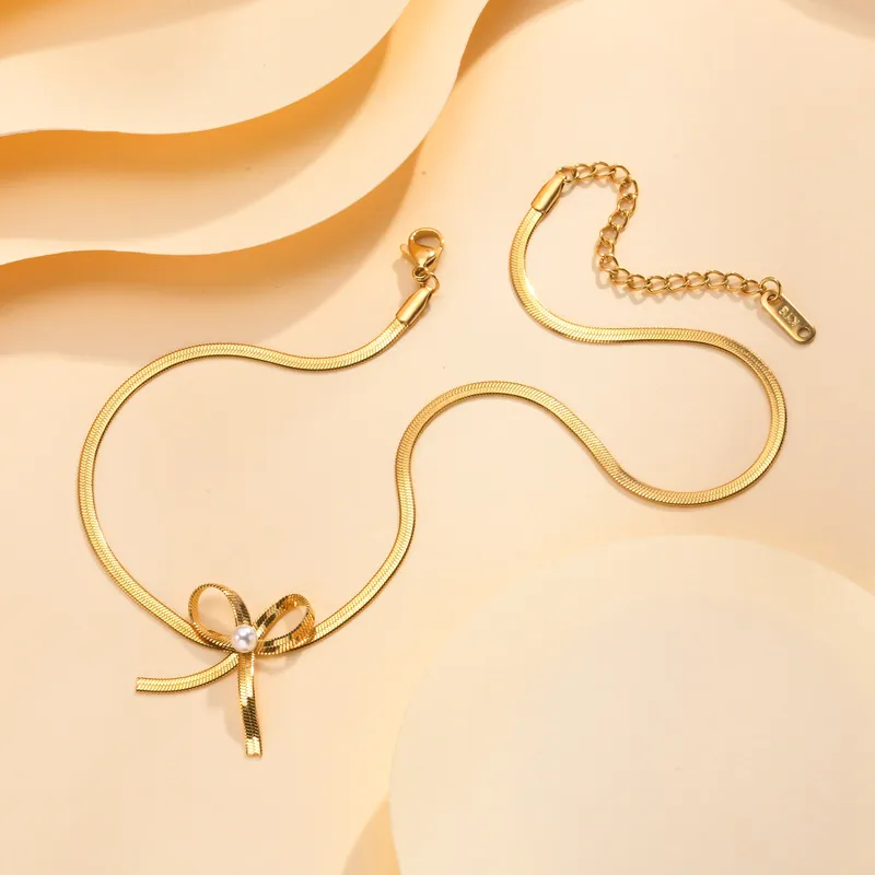 Gold Plated Flat Chain Bow Knot Choker Necklace