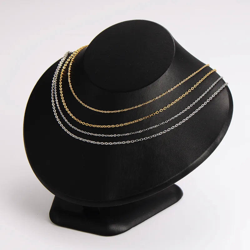Simple Chain Link Necklace In White Gold 1,5mm